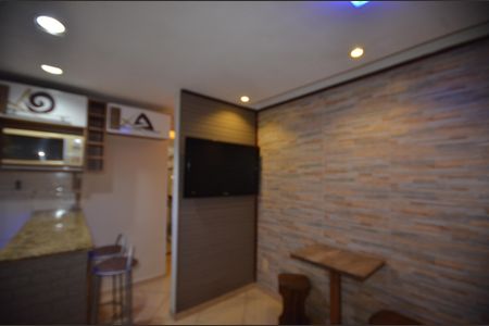 Sala de apartamento para alugar com 1 quarto, 20m² em Bento Ribeiro, Rio de Janeiro