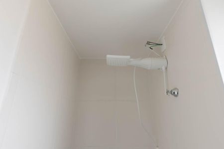 Studio para alugar com 21m², 1 quarto e sem vaga Studio para alugar com 21m², 1 quarto e sem vagaBanheiro