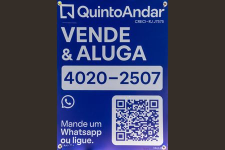 Apartamento à venda com 105m², 3 quartos e 2 vagasPlaca