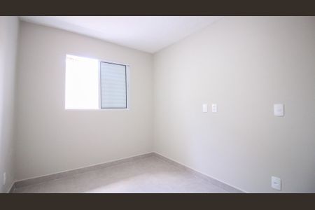 Casa para alugar com 2 quartos, 69m² em Jardim Ana Rosa, São Paulo