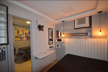 Sala/Quarto de apartamento para alugar com 1 quarto, 30m² em Bento Ribeiro, Rio de Janeiro