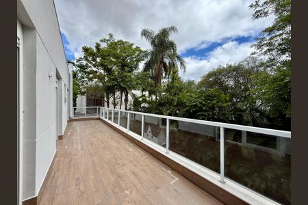 Casa de condomínio à venda com 600m², 3 quartos e 5 vagasVaranda Suíte 1 e 2