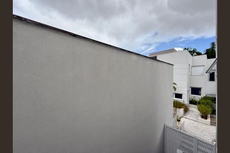 Casa de condomínio à venda com 600m², 3 quartos e 5 vagasVista Suíte 3