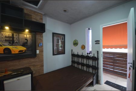 Sala/Quarto de kitnet/studio para alugar com 1 quarto, 12m² em Bento Ribeiro, Rio de Janeiro