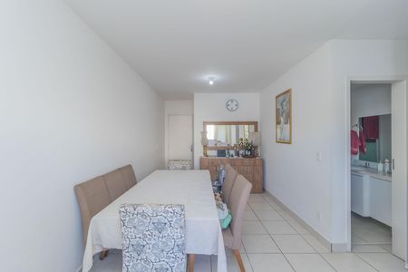 Apartamento à venda com 2 quartos, 70m² em Pompéia, Belo Horizonte