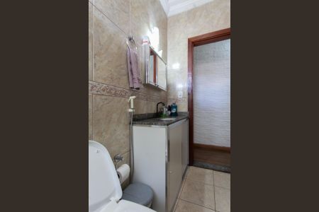 Casa à venda com 114m², 2 quartos e 3 vagasBanheiro Social