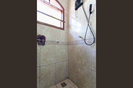 Casa à venda com 114m², 2 quartos e 3 vagasBanheiro Social