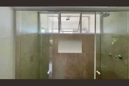 Apartamento à venda com 85m², 2 quartos e 1 vaga Apartamento à venda com 85m², 2 quartos e 1 vagaBanheiro