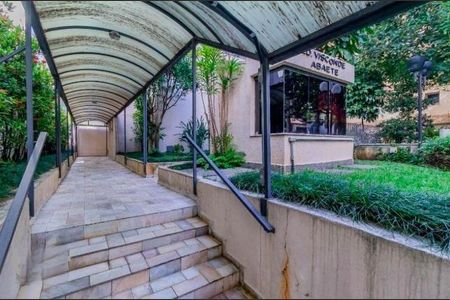 Apartamento à venda com 65m², 2 quartos e 1 vaga