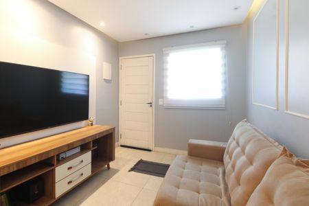 Apartamento para alugar com 45m², 2 quartos e 1 vaga Apartamento para alugar com 45m², 2 quartos e 1 vagaSala