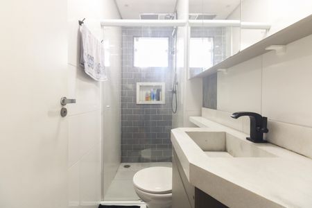 Apartamento para alugar com 45m², 2 quartos e 1 vaga Apartamento para alugar com 45m², 2 quartos e 1 vagaBanheiro