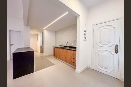 Apartamento à venda com 129m², 3 quartos e 1 vaga