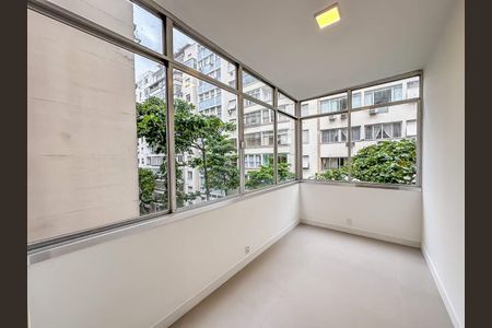 Apartamento à venda com 129m², 3 quartos e 1 vaga