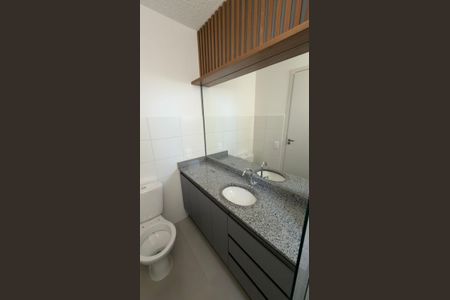 Apartamento para alugar com 68m², 3 quartos e 2 vagas Apartamento para alugar com 68m², 3 quartos e 2 vagasBanheiro