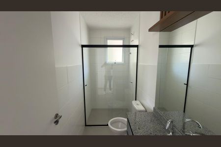 Apartamento para alugar com 68m², 3 quartos e 2 vagas Apartamento para alugar com 68m², 3 quartos e 2 vagasBanheiro