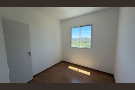 Apartamento para alugar com 68m², 3 quartos e 2 vagas Apartamento para alugar com 68m², 3 quartos e 2 vagasQuarto