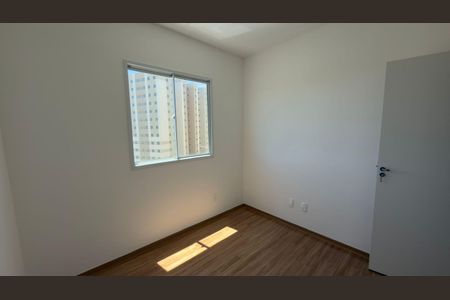 Apartamento para alugar com 68m², 3 quartos e 2 vagas Apartamento para alugar com 68m², 3 quartos e 2 vagasQuarto