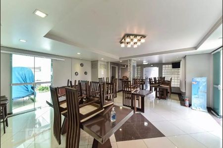 Apartamento para alugar com 78m², 2 quartos e 1 vagaÁrea comum - Salão de festas