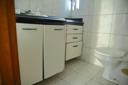 Apartamento para alugar com 78m², 2 quartos e 1 vagaBanheiro 