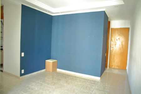 Apartamento para alugar com 78m², 2 quartos e 1 vagaSala