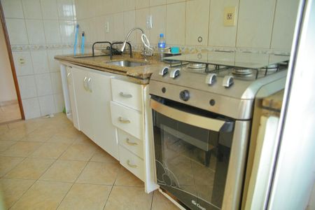 Apartamento para alugar com 78m², 2 quartos e 1 vagaCozinha 