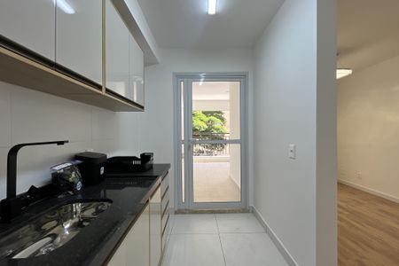Apartamento para alugar com 67m², 2 quartos e 1 vagaCozinha