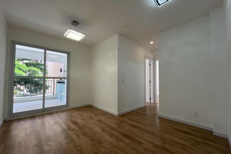 Sala de apartamento para alugar com 2 quartos, 67m² em Vila Primavera, São Paulo
