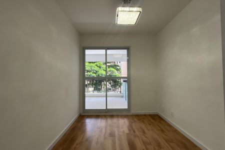 Sala de apartamento para alugar com 2 quartos, 67m² em Vila Primavera, São Paulo