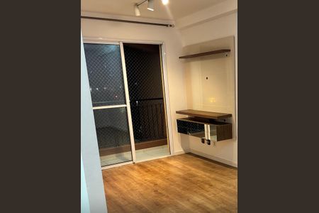 Apartamento à venda com 2 quartos, 57m² em Vila Satúrnia, Campinas
