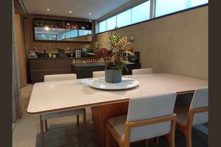 Apartamento à venda com 3 quartos, 160m² em Buritis, Belo Horizonte