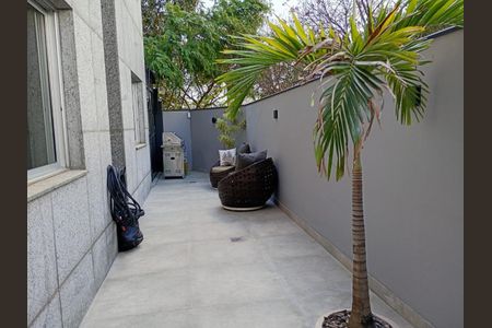 Apartamento à venda com 160m², 3 quartos e 2 vagas