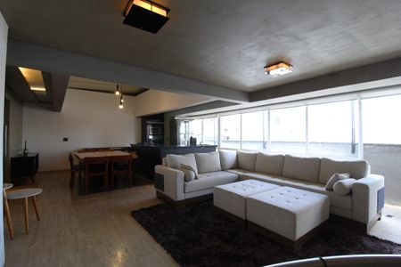 Apartamento à venda com 126m², 1 quarto e 2 vagasSala/Cozinha