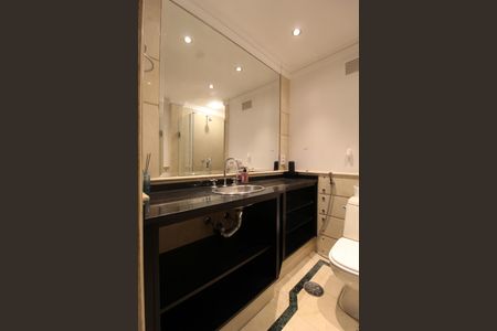 Apartamento à venda com 126m², 1 quarto e 2 vagasBanheiro da Suíte