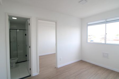 Sala de apartamento para alugar com 2 quartos, 33m² em Veleiros, São Paulo