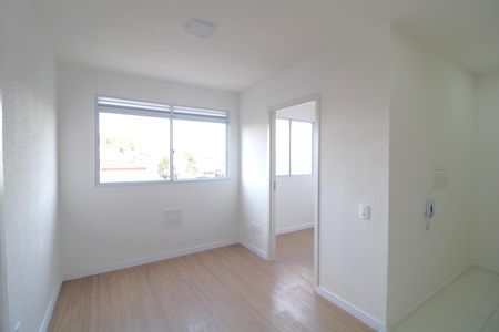 Sala de apartamento para alugar com 2 quartos, 33m² em Veleiros, São Paulo