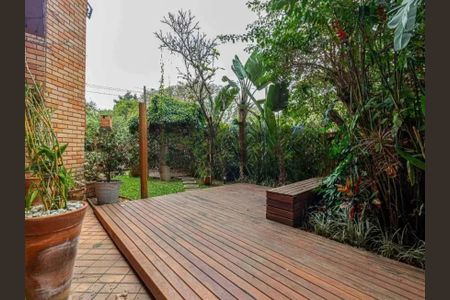 Apartamento à venda com 231m², 3 quartos e 3 vagas