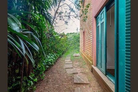 Apartamento à venda com 231m², 3 quartos e 3 vagas