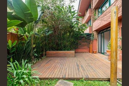 Apartamento à venda com 231m², 3 quartos e 3 vagas