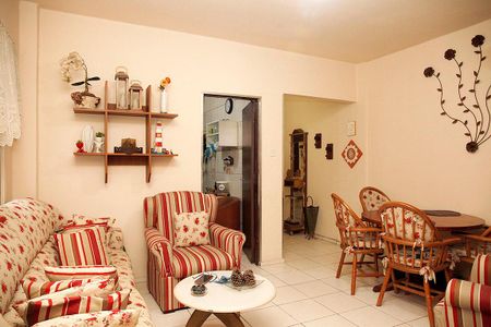 Sala de apartamento à venda com 3 quartos, 100m² em Cidade Baixa, Porto Alegre