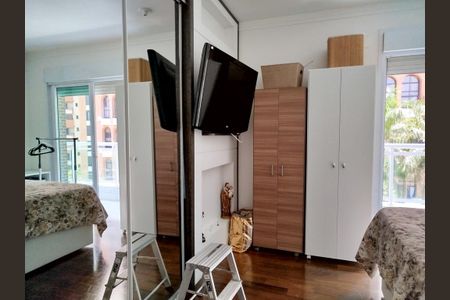 Apartamento à venda com 171m², 3 quartos e 4 vagasSuite 2