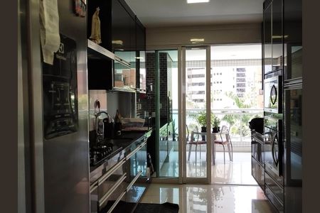Apartamento à venda com 171m², 3 quartos e 4 vagasCozinha