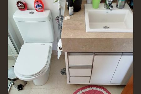 Apartamento à venda com 171m², 3 quartos e 4 vagasBanheiro 3 - suite 3