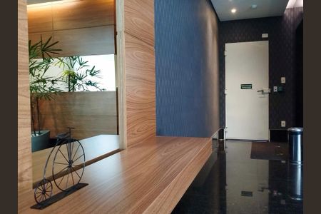 Apartamento à venda com 171m², 3 quartos e 4 vagasHall social