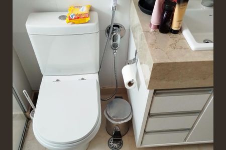 Apartamento à venda com 171m², 3 quartos e 4 vagasBanheiro 2 - suite 2