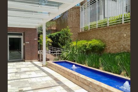 Apartamento à venda com 171m², 3 quartos e 4 vagasÁrea comum entrada
