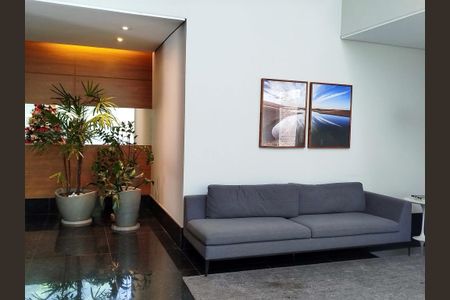 Apartamento à venda com 171m², 3 quartos e 4 vagasHall social