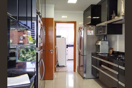 Apartamento à venda com 171m², 3 quartos e 4 vagasCozinha