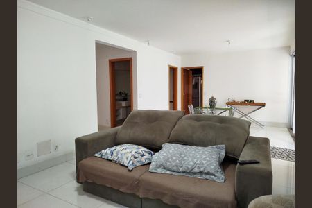Apartamento à venda com 171m², 3 quartos e 4 vagasSala