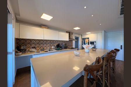 Apartamento para alugar com 231m², 3 quartos e 2 vagasCozinha