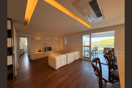 Apartamento para alugar com 231m², 3 quartos e 2 vagasSala